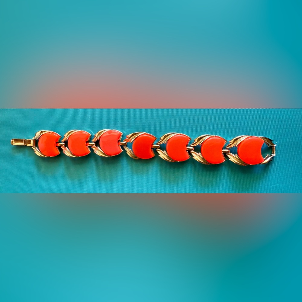 Vintage 1960s Coro Thermoset Moonglow Orange Bracelet